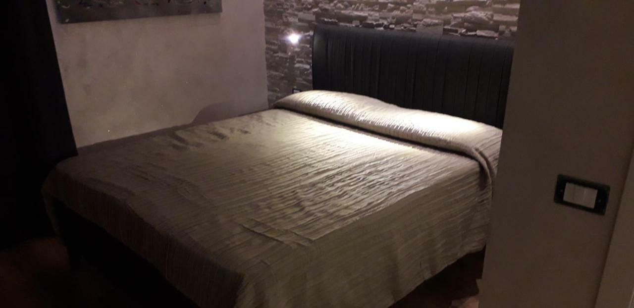 A 2 Passi Da Bed and Breakfast Φότζια Δωμάτιο φωτογραφία